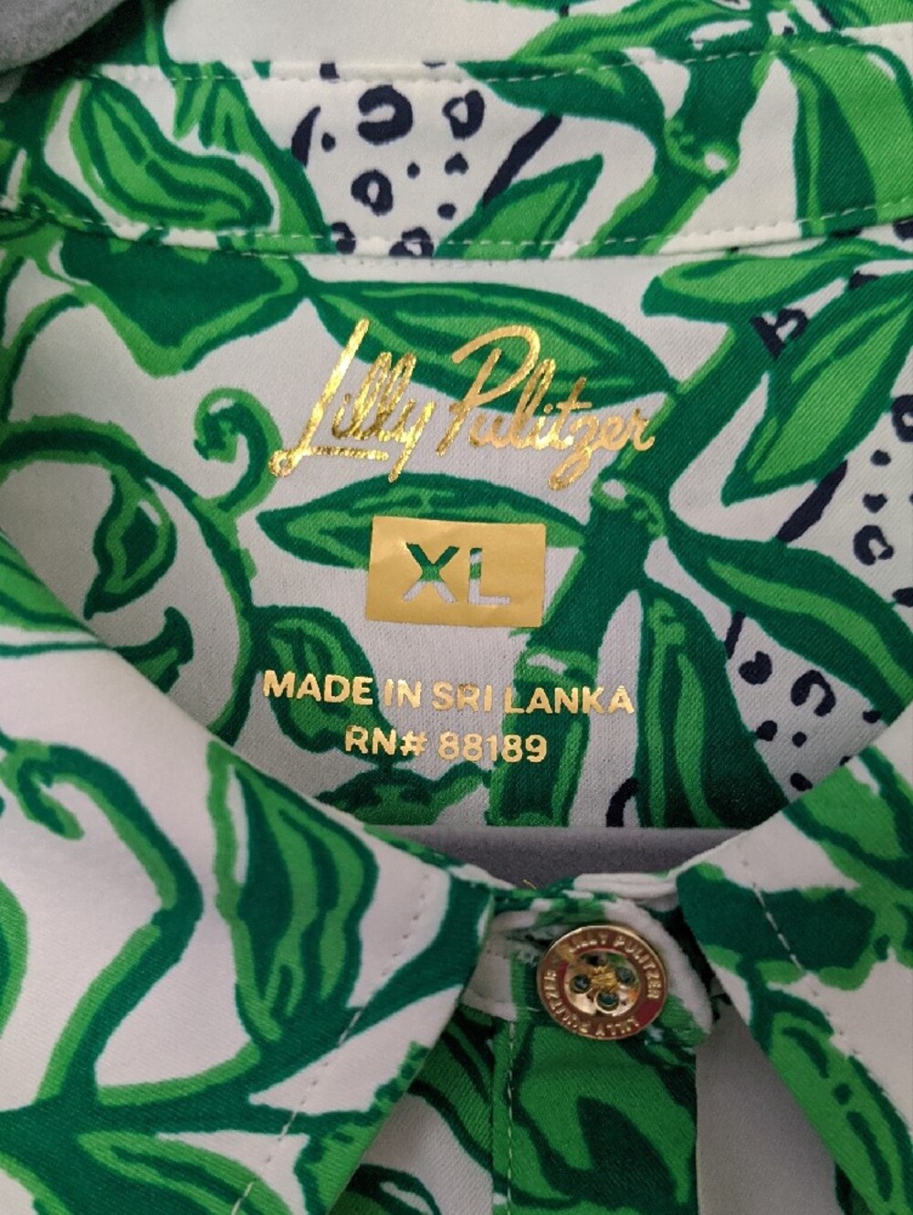 Lilly Pulitzer Women's XL- Green and White Leaf-Print Dress With Buttons NWT - Picture 2 of 4